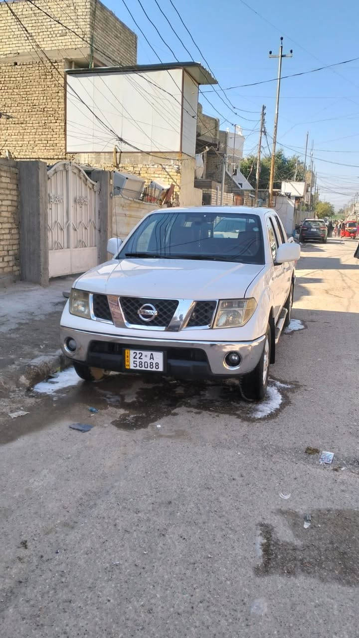 السلام عليكم
نيفارة 2008

شمالية سيارة بسمي 

سيارة

 مكفولة كفالة عامة

سعر 103 و بيها مجال 

تخم تاير جديد حدادية جديدة 

مكينة و كير محور مال بيكم تيوتة 

سيارة خير من الله سيارة نضيفة خير من الله 

مكان سيارة بغداد حي اور 

‭ 0772 401 3956‬
