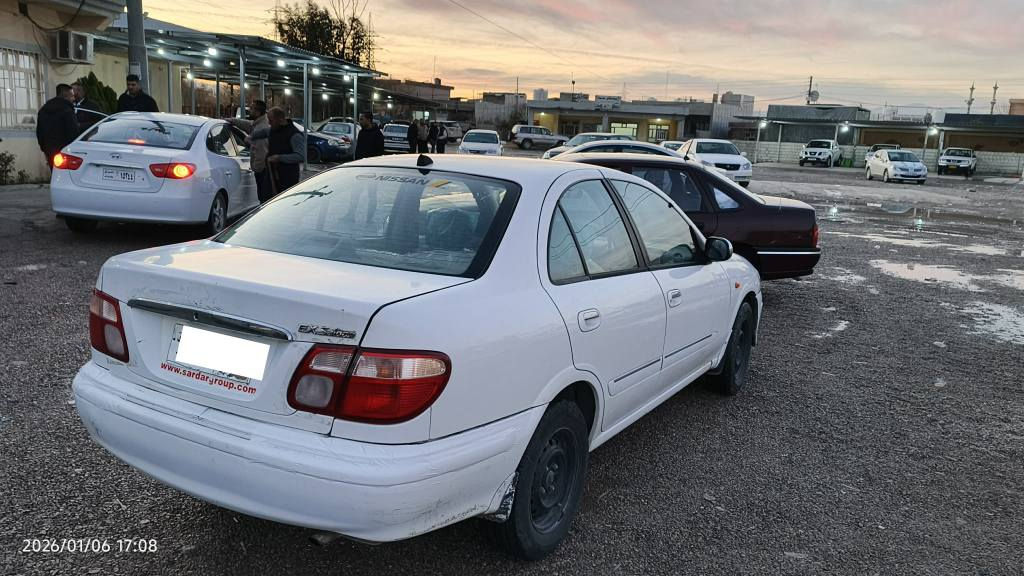 بەناوی خوای گەورە 
نیسان سەنی مۆدێل 2001 ڕەنگی سپی بەفری ئاڕمی پلاستیک ی سلێمانی 
گێڕ عادی ، مەکینەڕەش 16 مەرخوب مەکینەی لۆکی لەسەرە ، سەیارەیەکە تابڵێی جوان ماوەتەوە ، گێڕو مەکینە بەشەر   ماڵی دۆستە نرخی 76 گەڵاو مەجالێکی برایانە بۆ زانیاری زیاتر پەیوەندی بکە بە *********** السليمانية, العراق
