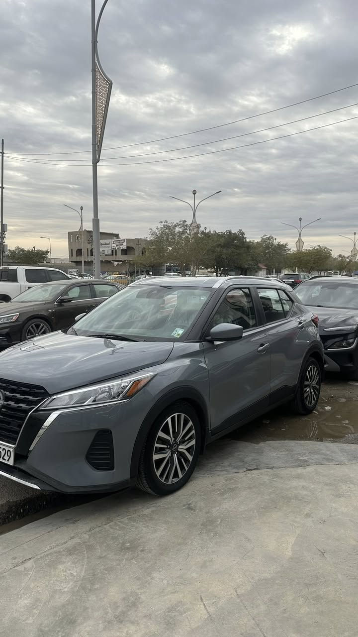 نيسان كيكس موديل 2024 موصفات sv المعروفه نص شاشه عداد دجتال سياره مرقمة وجاهز رقم اربيل هزه وسنوية جديدة سياره قطعتين صبخ جامرلج وباب السايق السعر 160 لتواصل ***********
