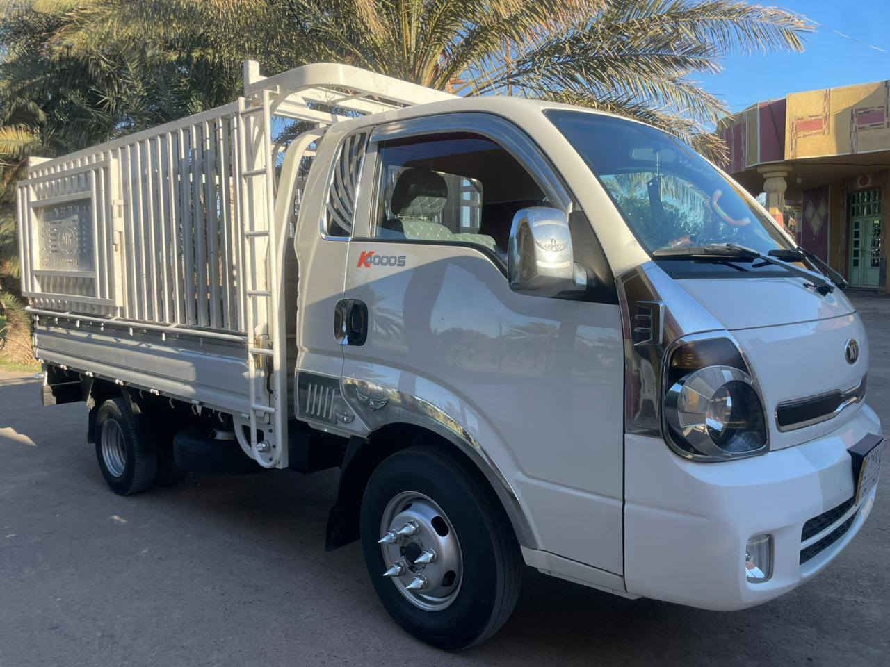 للبيع كيا فحل موديل 2016 رقم بغداد الشكل/ الجديد دوشمه جديده محجر محور دعاميه% خلفيه تفصال صندوق عده محور تانكي تخم% تاير تبريد ثلج كير محرك شاصي اكسن كله%% كفاله عامه %%
مكان السياره الانبار الفلوجه 🚫❓
$$ الرقم *********** $$
السعر. يم صاحب السيارة
