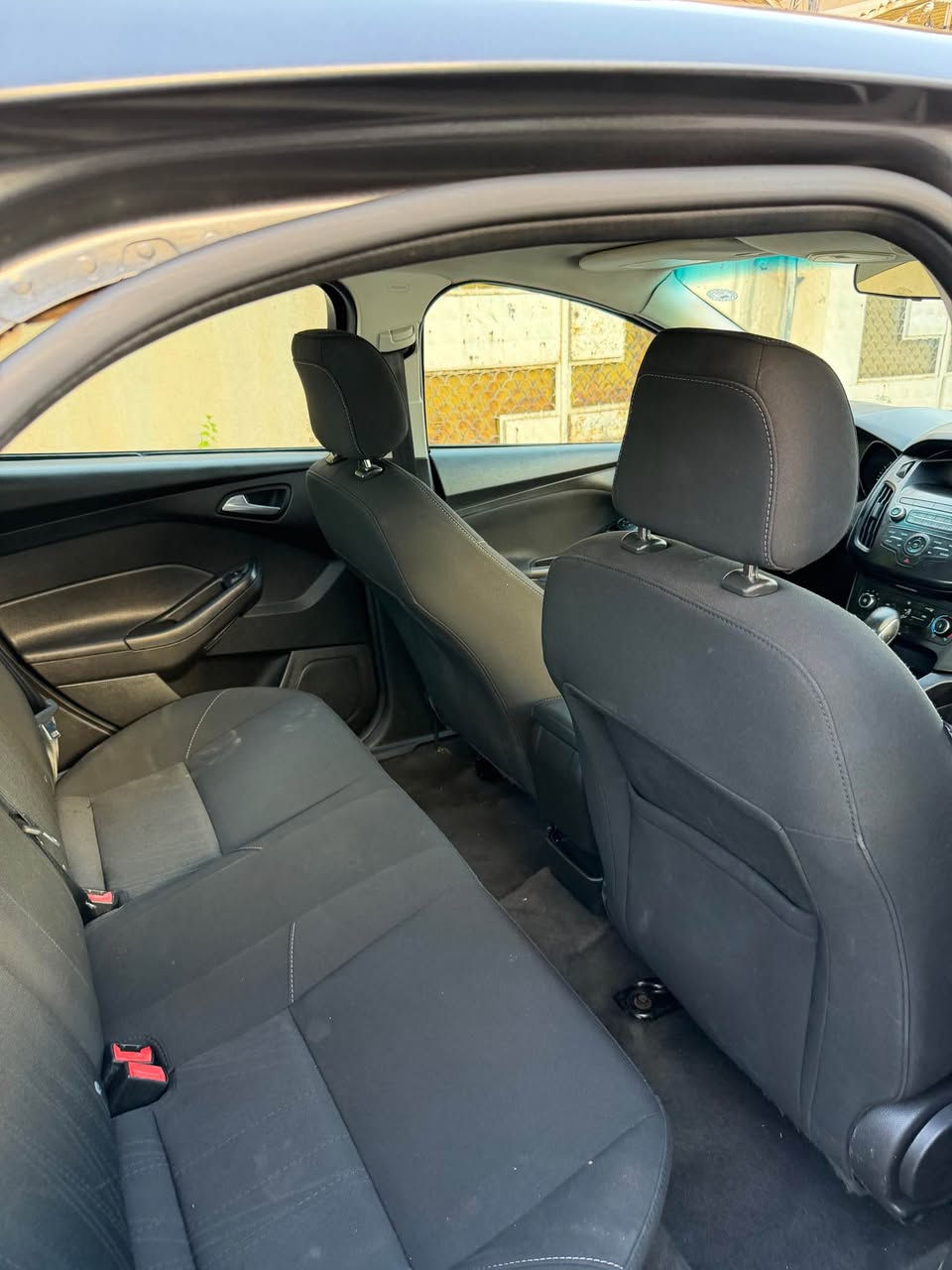 ford focus 2018 SE 
مواسفات فول ته نها سلايد نيه 
گيرو  مكينه به شه رت نه كرايته وا
مكينه مرغوب V4 
 ٦ پارجه سبوغ بي زوري 
٧٨$ كمك مجال
شوين:هه ولير
***********
فايبر////واتسئاپ أربيل, العراق
