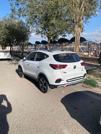 MG ZS 2023  فول مواصفات بۆ فرۆشتن  ٣٧ هەزار ڕۆشتوە  نرخی خوار هەموو با...