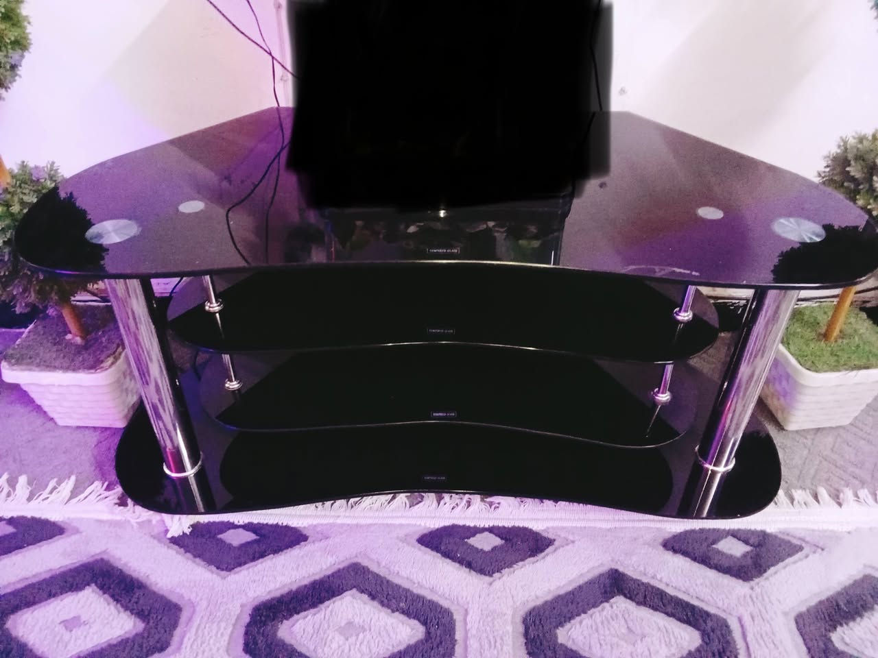 السلام عليكم ميس تلفزيون للبيع السعر السعر 45 بمجال مكان بغداد نظيف رقم تليفون ***********
