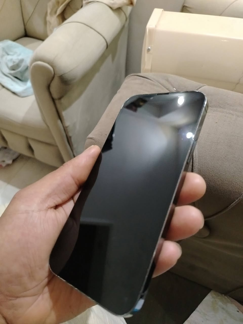 سلام عليكم للبيع فقط ايفون ١٣ برو ماكس دبل امبدل شاشه وبطاريه وكاله الجهاز شغل 100/100 *********** السعر 500 الف
