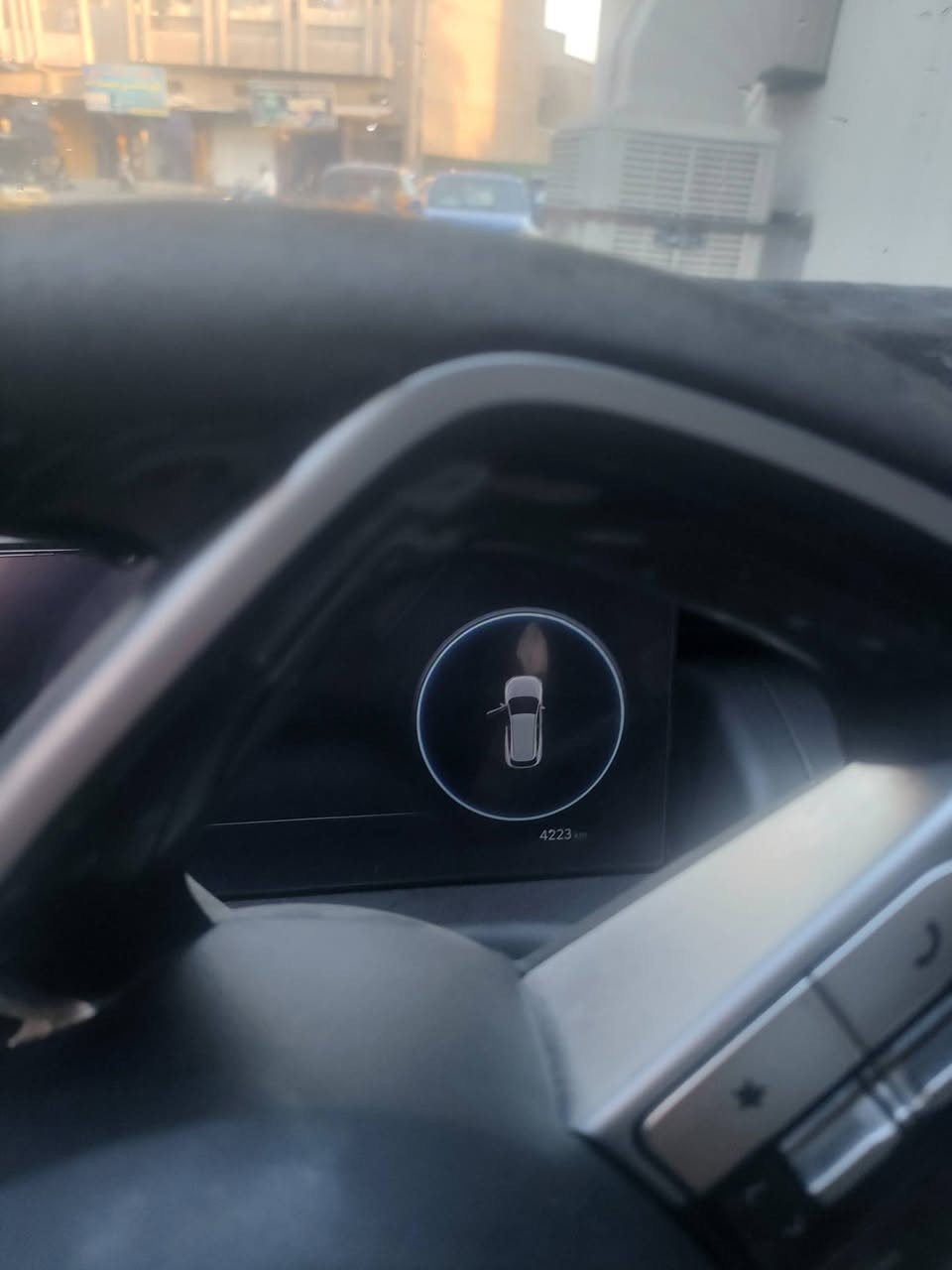 توسان موديل 24فول خليجي قماره حديد قطعه تبديل بس بنيد مكان السياره بغداد الحريه  195 رقمي***********
