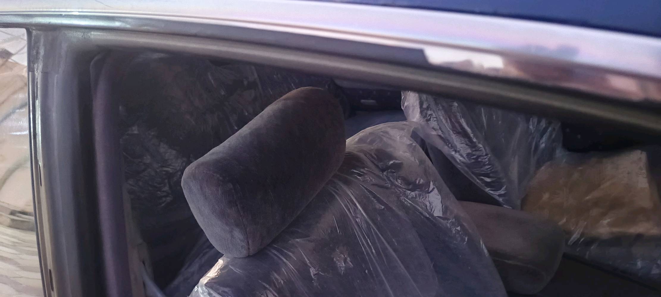 سياره بطه موديل 91 مكفوله كفاله عامه من الكص والنقل والضربه القويه  كير ومحرك مكفول شرط. سنويه نهايته ال27 الى تنتهي. باسمي مداور ثاني يوم  بيه جراد بسيط بالبنيد والقماره كهربايات شغاله وتبريد يشتغل  العنوان ناصريه سيددخيل  السعر 46 وبيه مجال ***********  