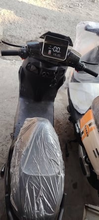 بعدو زيرو  موجود بل دواسة  السعر 50 و500 وبي مجال  07702789097 0750862...