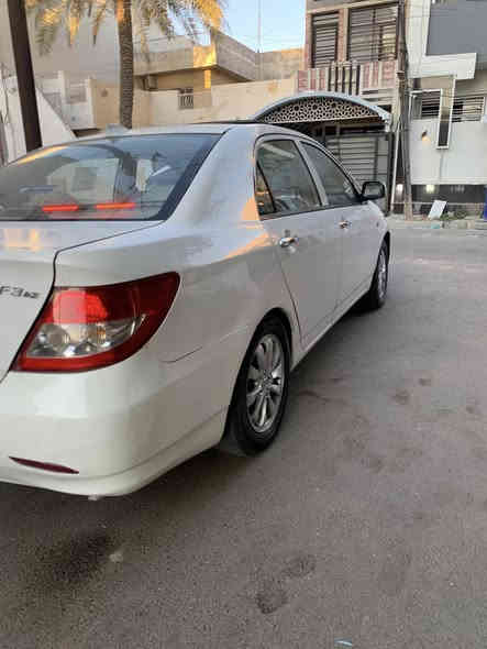 السلام عليكم بي وايدي اف ثري المرغوب كير اوتو AT بيه بنيد وباب صبغ فقط لا ضربه ولا تبديل ولا خياسات سياره عل بلاد ما معمره بسمي سياره رقم جديد محرك نضيف فول موصفات معروفه رايده ب 65 وبيه مجال مكاني السيديه حي الاعلام رقمي *********** شراي يخابر ما متواجد خاص
