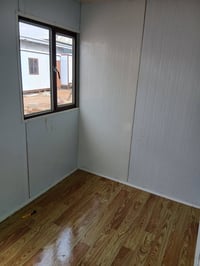 كرفان للبيع قياس ٣×٢ نظافته ٩٨% بغداد شارع فلسطين  ٠٧٧٠٤٣٩٩٤٤١