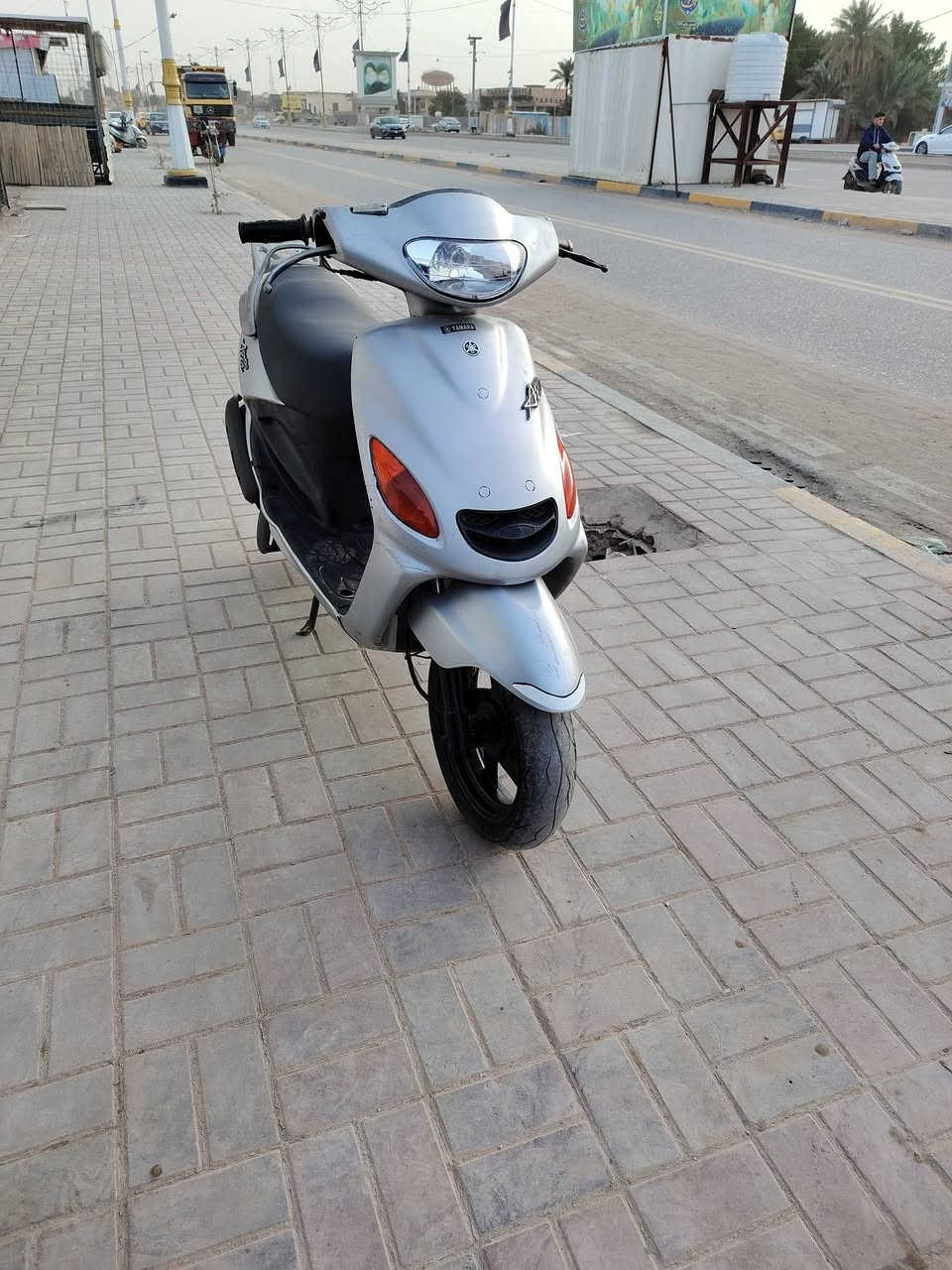 دراجه دولفين للبيع السعر ٤٠٠ وبيهه مجال الشراي يتصل عل الرقم *********** مكانهه السماوه كرهبايات شغاله مكينه ناعمه
