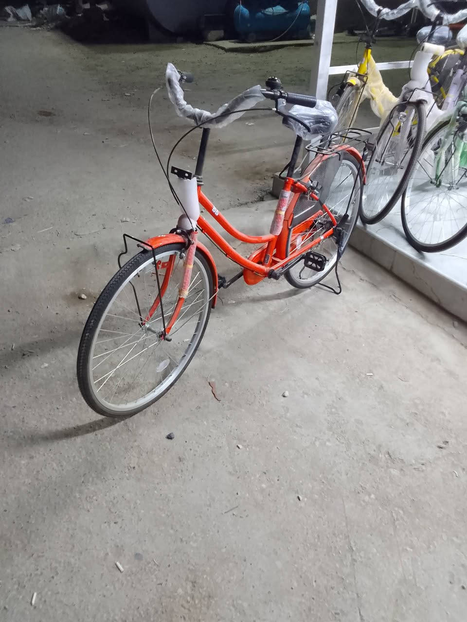 سعر ٢٠٠ مكان في واسط الكوت الدجيلي قرب الكفيل***********
