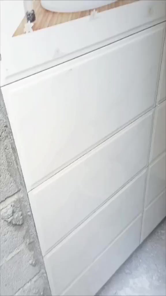 السلام عليكم خلفه سيراميك بورسلين كاشي مرمر بآيات درج.شغل درجه اولى . متفرغ حاليا مكاني بغداد
***********
