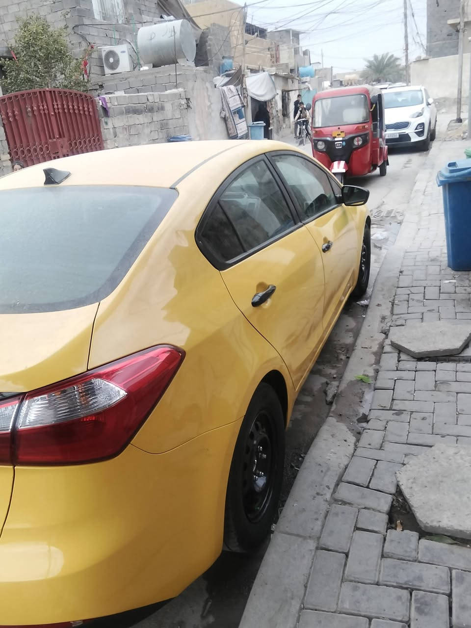 فورتي 2015 بسمي حادثه بنيد خشم بدون دواخل سياره خير من الله سياره دوشمه سعر 103 وبيه مجال عنوان العبيدي لاستفسار ***********
