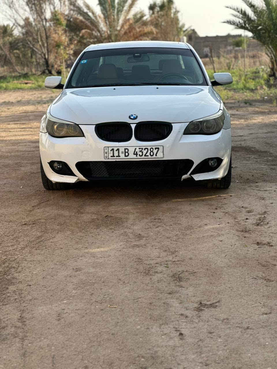 BMW   E60   2007 ميماتي
محرك n52
 خليجي حجم 523i
فول مواصفات بصمه شاشه تحكمات استيرن
منضومه تبريد جديده 
 رقم بغداد بأسمي السعر 126 وبيه مجال
بيه بنيد مصبوغ فقط
المكان: الديوانيه 
***********

