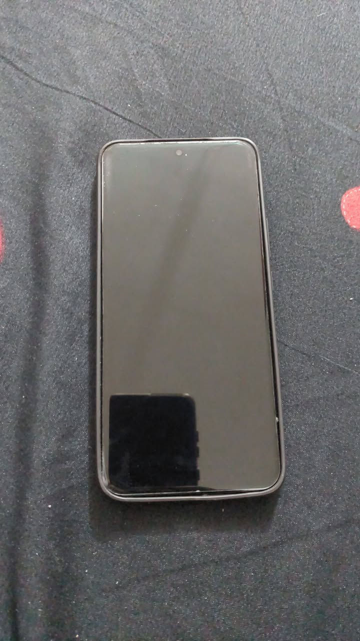 للبيع realme 14 Pro+ 5G
ذاكرة 512GB

رام 12GB

معالج Snapdragon 7s Gen 3

بطارية 6000mAh

شاشة AMOLED 120Hz حجم 6.83 إنج

كاميرات: 50MP + 50MP + 8MP

كاميرا أمامية 32MP

استخدام حوالي سنة

الجهاز نظيف وشغله ممتاز، بدون مشاكل

السعر 480 وبيه مجال جداً بسيط


**إذا كنت صاحب هذا الإعلان وتريد حذفه لأي سبب، رجاءا أرسل رسالة إلى الدعم الفني**