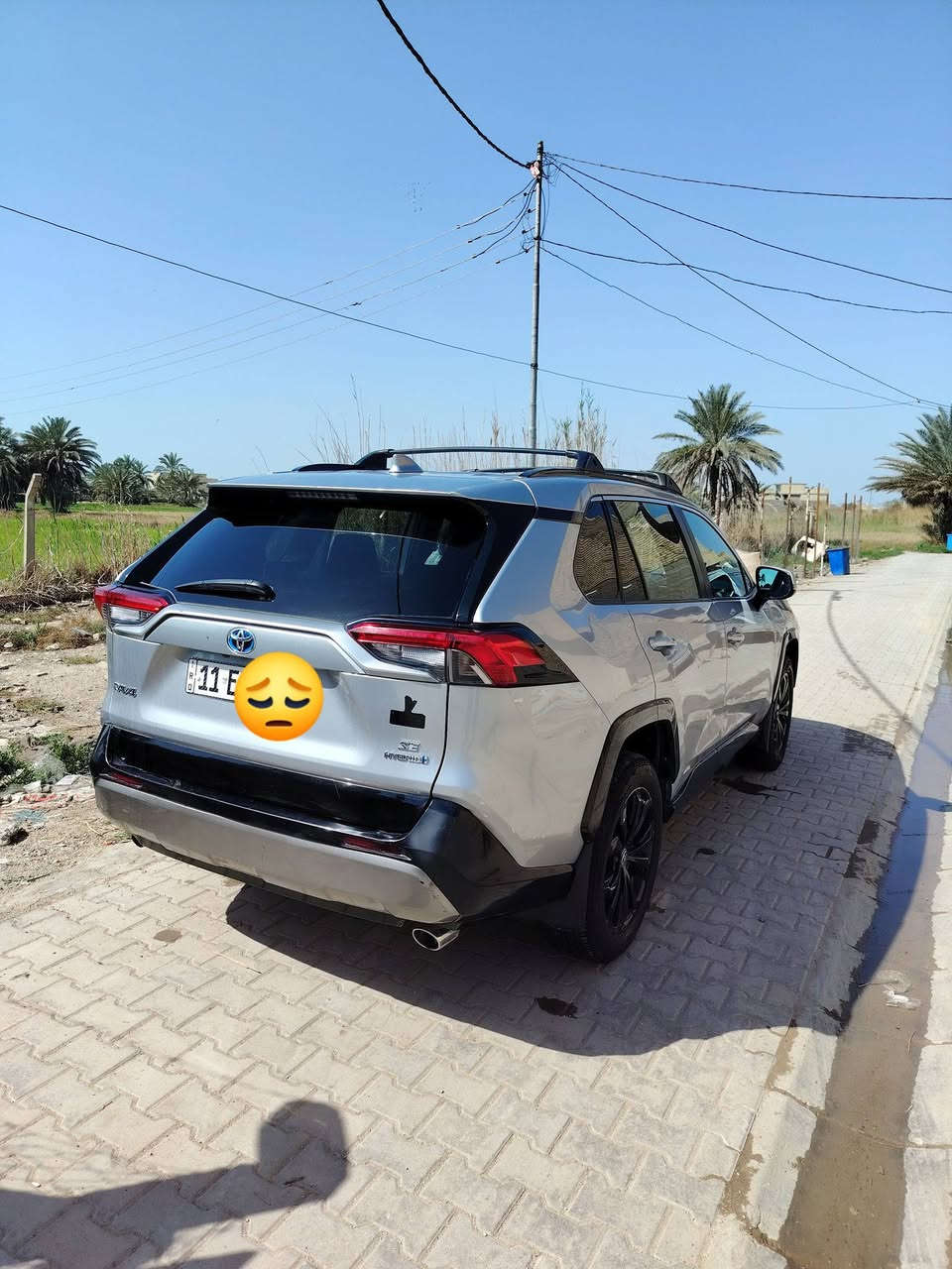 راف فور 22...ماشيه 83
بدون صبغ جاملغ أمامي بارد والباب الخلفي والامام  بارد فقط. لادارات تحكمات كل المواصفات بس بدون فتحه والكشنات مخمل..... رايدها 215 $وبيها مجال
العنوان بغداد الشغله..... ***********
