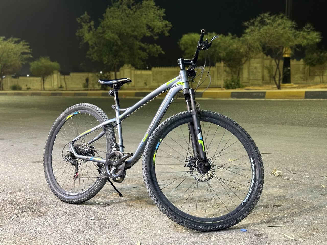 للبيع ماركه Ranger
دراجه جبليه MTB
مقاس العجلات29 بوصه 
معدن المنيوم شرط 
نظام البريك دسك قمچه
گير فقاص 7/3
التواصل خاص


**إذا كنت صاحب هذا الإعلان وتريد حذفه لأي سبب، رجاءا أرسل رسالة إلى الدعم الفني**