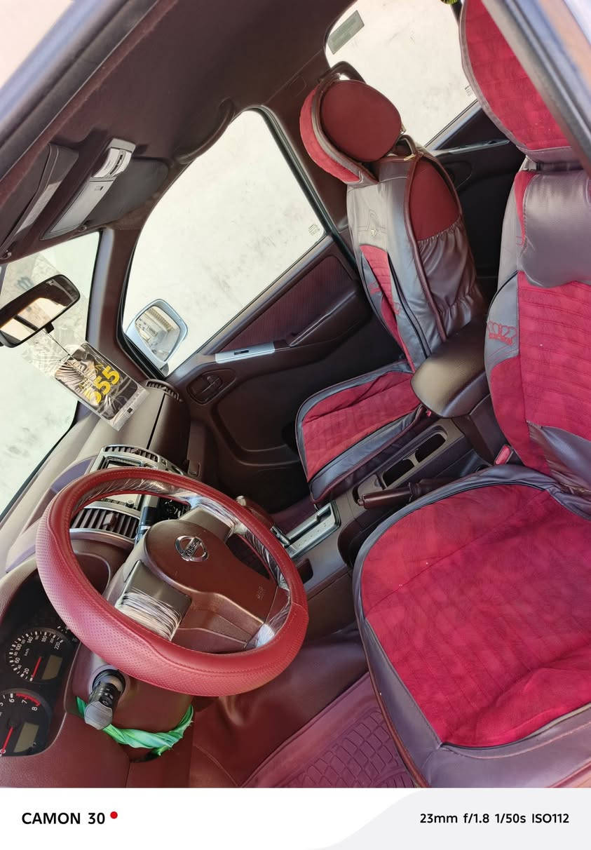 نيسان نيفارة موديل 2012رقم شمالي وكالة تحويل گير اوتماتيك فول LE سيارة جديدة كلش علا البلاد مكينة كفالة گير حدادة جاهزة ضربة صبغ كفالة سعر112مجال قليل ***********
