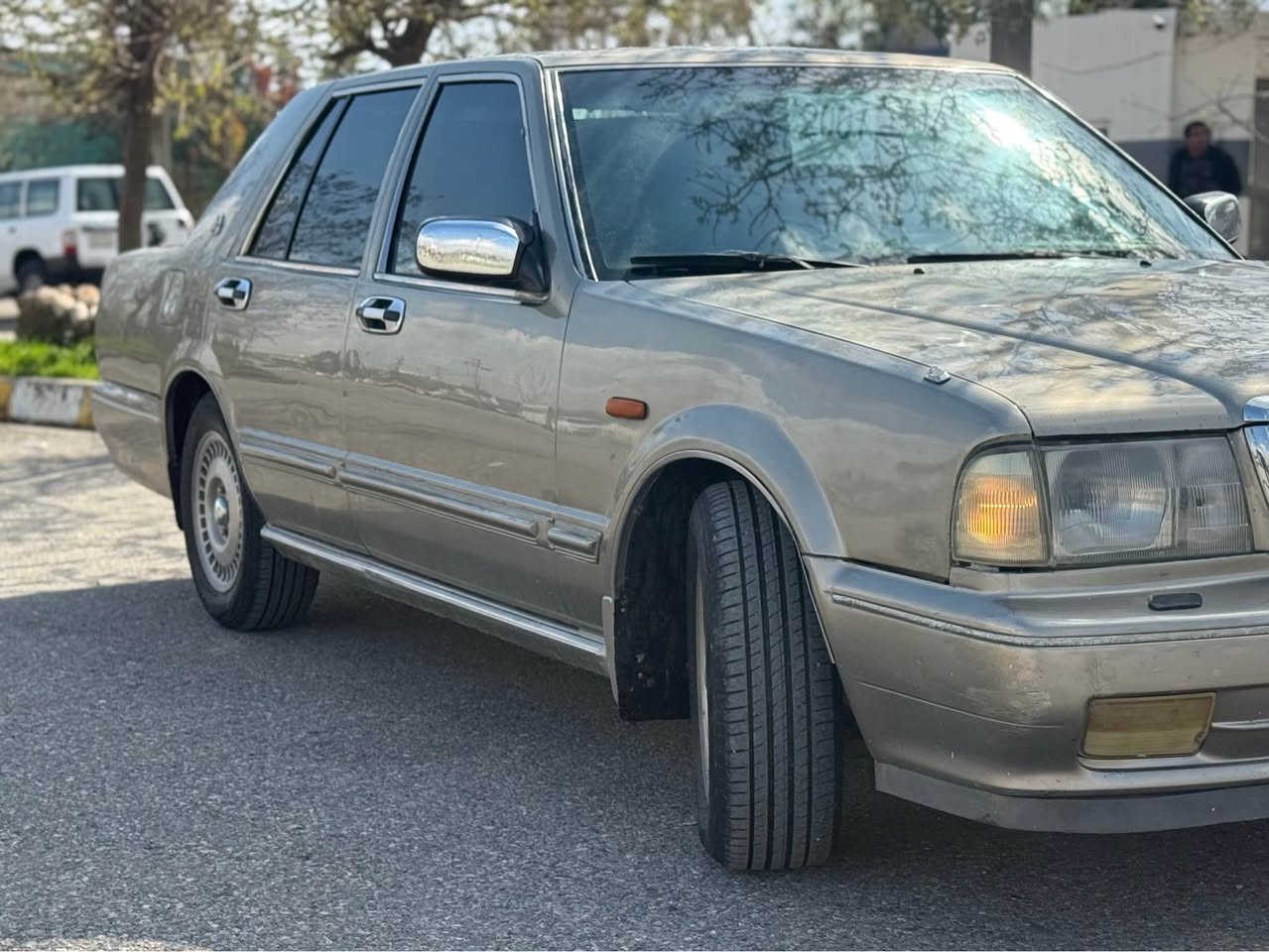 سدريك مؤديل 2001بي دةعمو ليدراوي جوار پةلة بؤياخ جوار تاي لؤك ناوي نية لةحاسيبة بةغدا بةشةرت مةكينةي لؤك بي دوكةل بي بوغار بي سةرف سةيارةكة هين مالي خؤمةو هين ماعرةز نية *********** شمشمل, السليمانية
