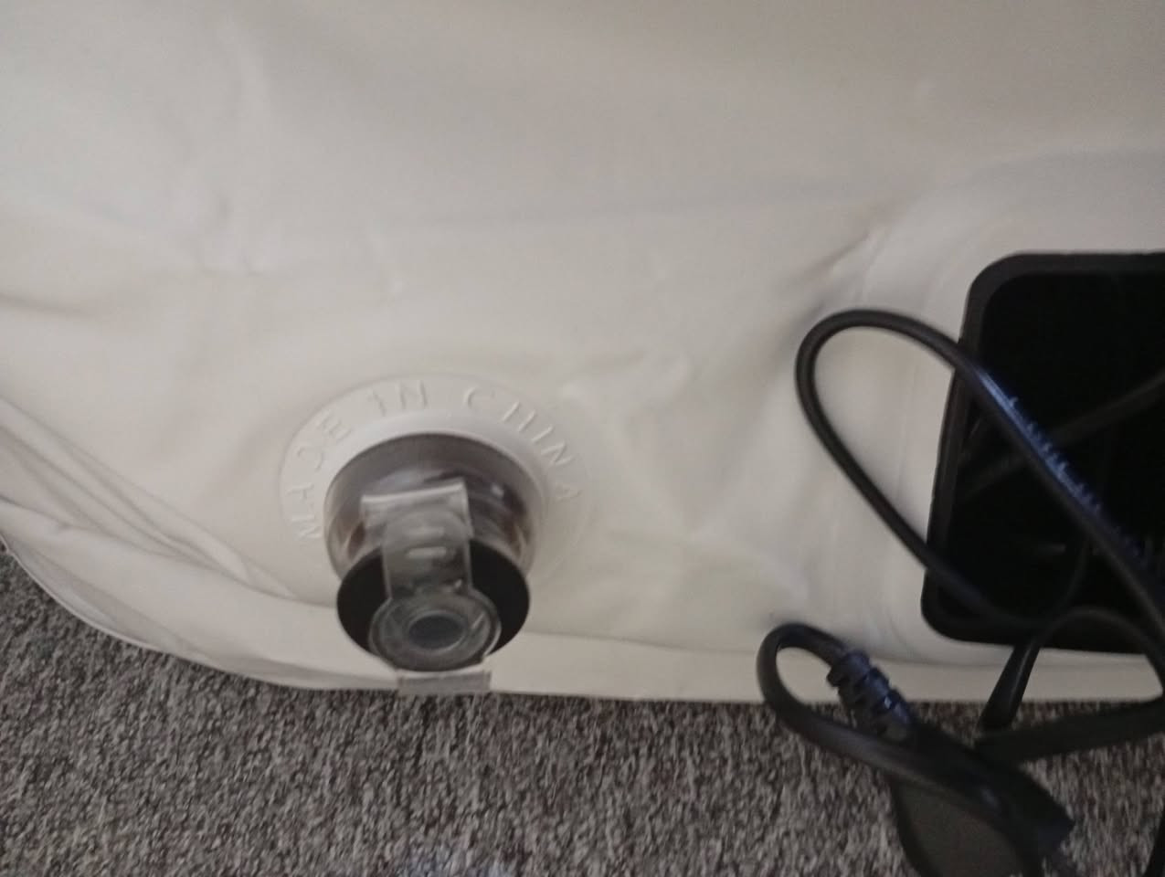 دوشك هوا ارتفاع 50سم و طول190سم و عرض1متر و پمپ سعر60الف توصيل مجاني


**إذا كنت صاحب هذا الإعلان وتريد حذفه لأي سبب، رجاءا أرسل رسالة إلى الدعم الفني**