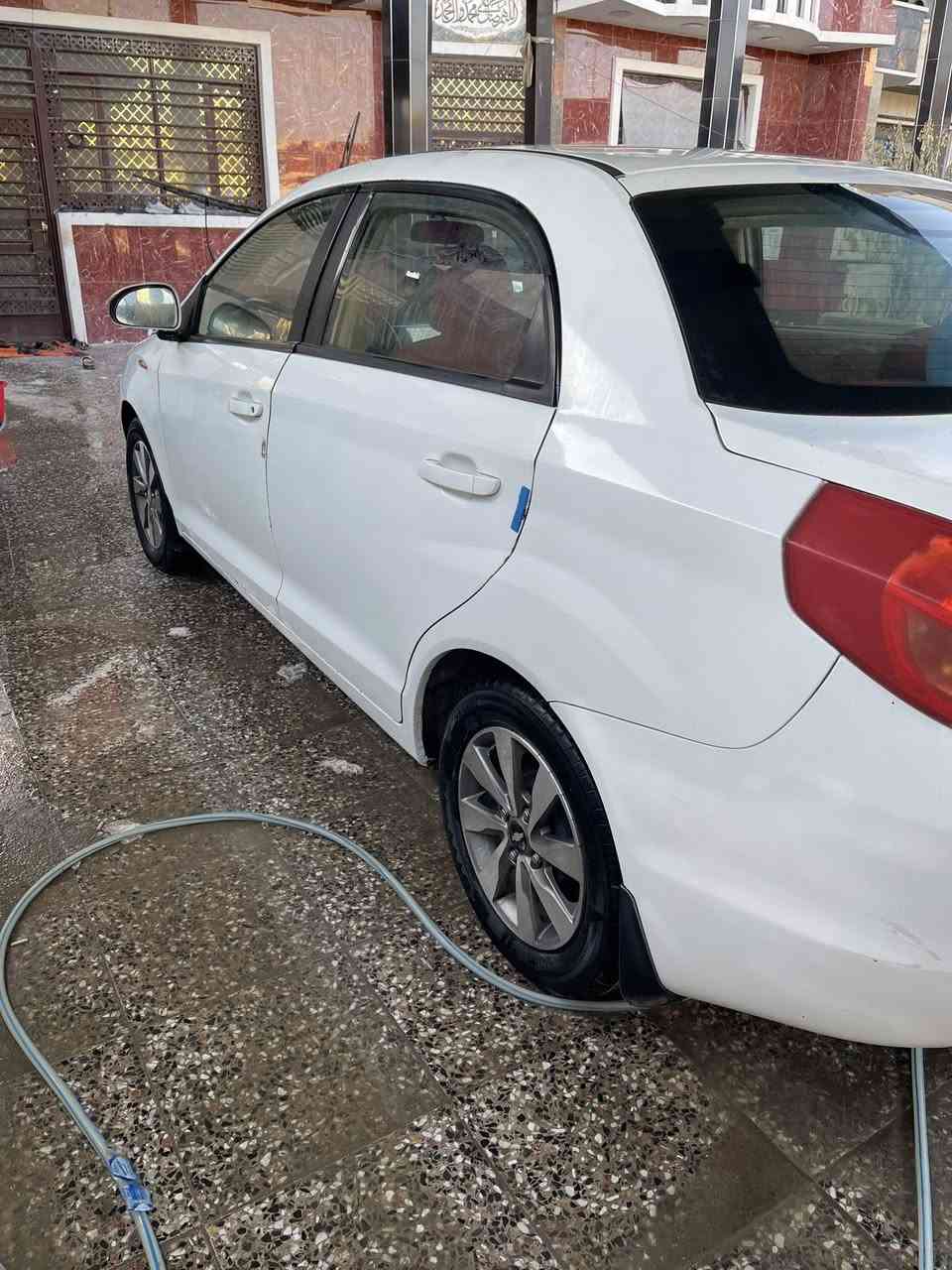 سلام عليكم
للبيع شيري فلارين موديل ٢٠١٣ سيارة مكفولة كير ومكينة جدد صدر جديد كهربائيتها شغالة سيارة مكفولة من ضربة سعر ٣٨ ورقة المكان البياع 

رقم ***********
