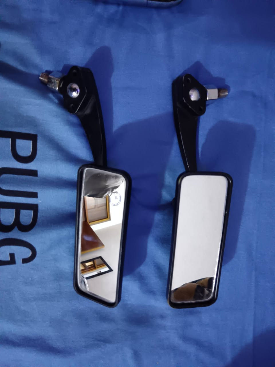 سلام عليكم شباب مري نيكل اصلي ومصدات اصليه نضاف كلش واصليات توصيل موجود لكل محافظات العراق الحبيب *********** وبخدمتكم ❤️❤️❤️❤️
