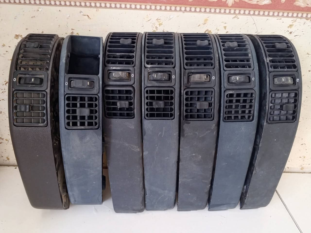 للبيع
ساعة اوميكا السعر 25 السرعه 260+280
بك لايت اوميكا استيشن الواحد 15
بك لايت كاديت 10
حاضنة اوميكا السعر 10 جكمجه 10
دكت تتفئه تبريد الواحد 5
شباك دشبول السعر 10 
غلاف ساعة دشبول اوميكا 7
فرس اوميكا 10 
غلاف تكمه كاديت ثنينهن 8
تي بي اس الواحد 10 
كويل الواحد 10 
بريشر 15
چنر فان فكترا الوحده 5 الف
غلاف مرايه باب اوميكا الزوج 6
تريشة دشبول اوميكا 10
تريشة جنطه السعر 5 
طفاية سكائر السعر 5 
غلاف كير اوتو  8 
چوك لايت السعر 8 
عقل السعر 10 
زوج سماعات دشبول السعر 10 
شمسيات مشكل كاديت استرا  السعر 10

مكاني نجف توصيل موجود ***********
