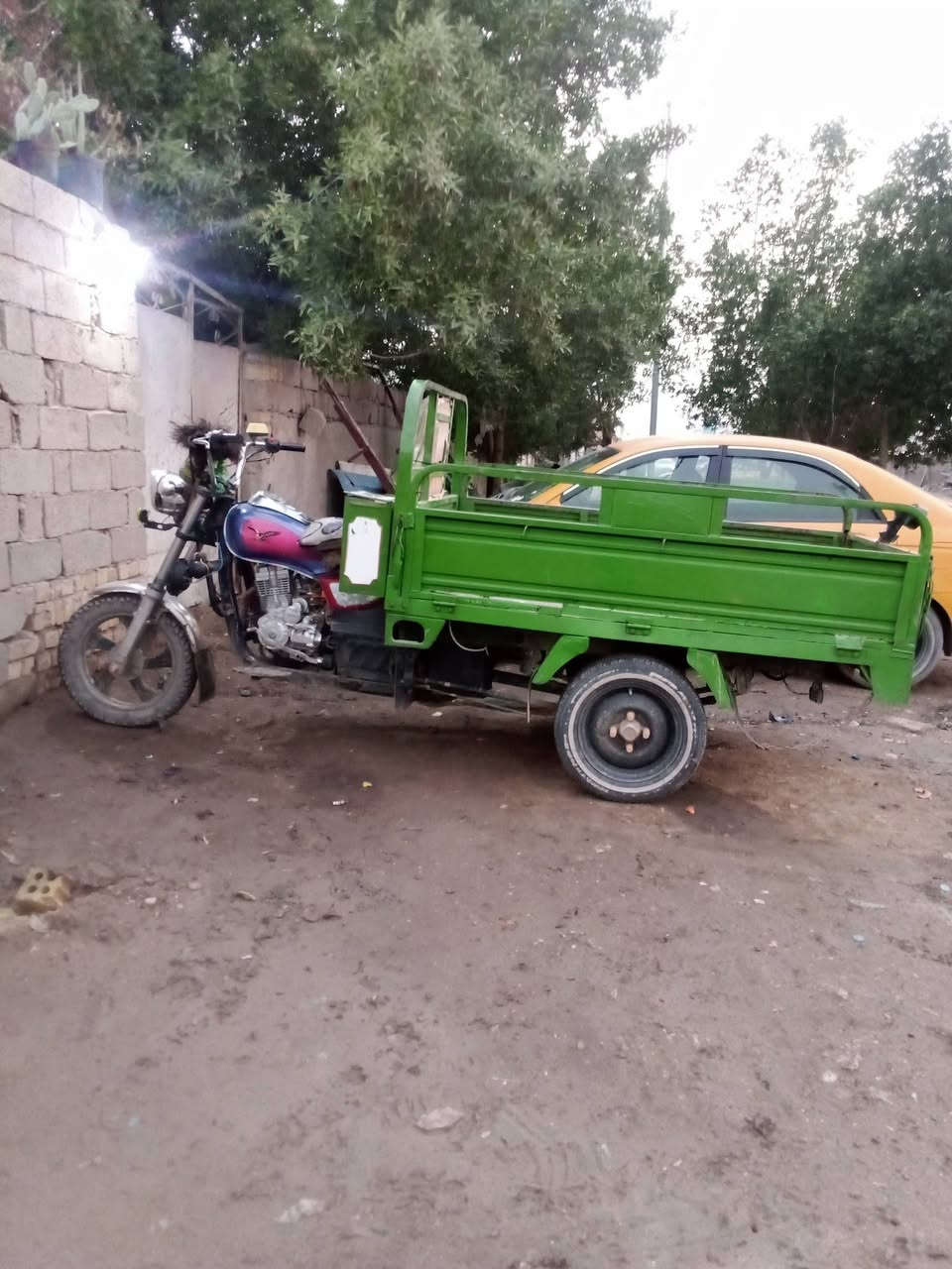 سلام عليكم ستوته البيع مديل 18 مكفول كفاله عامه اوراق أصولي محرك 25 ستوته نكره سلف كهربائيات كله شغاله مانقصه اي شي شاصي مكفول بس ركبه ملحومه هاذه رقمي وتصل ***********
