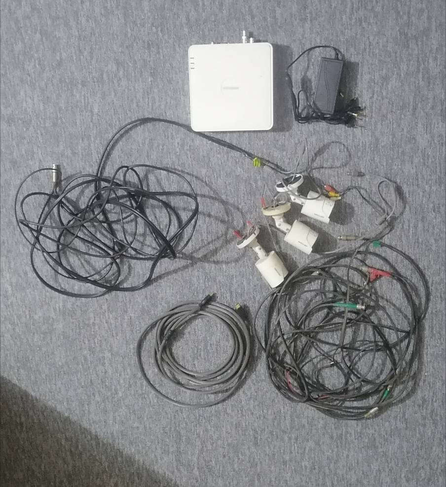 للبيع HIKVISON ثلاث كامرات نظيفات بسعر مناسب
للاستفسار
*********** واتس
بغداد
