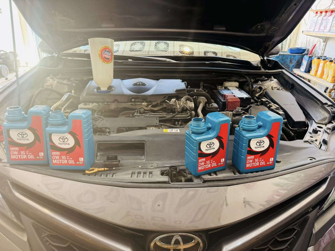 � خدمات الزاب – خبرة وثقة 🔧
نقدّم أفضل خدمات تبديل الزيوت والصيانة
باستخدام زيوت تويوتا الأصلية والمعتمدة

✅ حماية كاملة للمحرك
✅ أداء عالي وعمر أطول
✅ مناسب لجميع سيارات تويوتا والهايبرد

📍 العنوان: سايدين الزاب محلات خالد المختار 
📞 اسطة شكري: ***********
📞 اسطة فوزي: ***********

سيارتك امانة….وخبرتنا ضمان🚗🧑‍🔧
