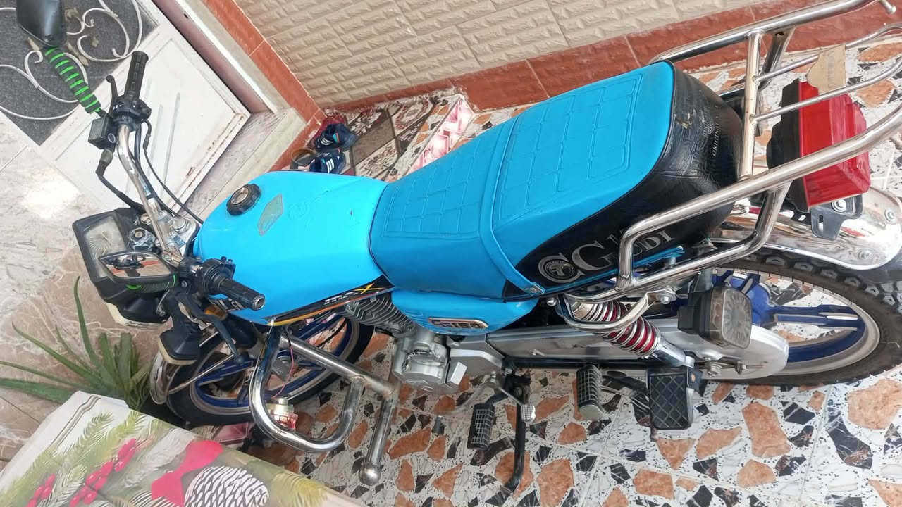 سلام عليكم سولنك موديل 23 للبيع او مراوس بحدث وكلشي وسعره اي استفسار الخاص مفتوح او عله الرقم ***********
