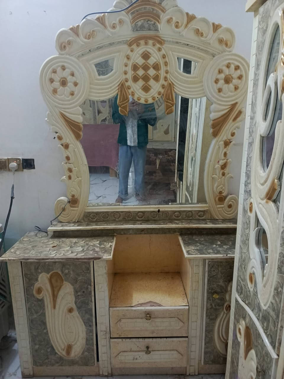 غرفة للبيع نضيفه عراقي ولتصميم تركي نضيفةة وجديده سعر 600وبيهه مجال


**إذا كنت صاحب هذا الإعلان وتريد حذفه لأي سبب، رجاءا أرسل رسالة إلى الدعم الفني**