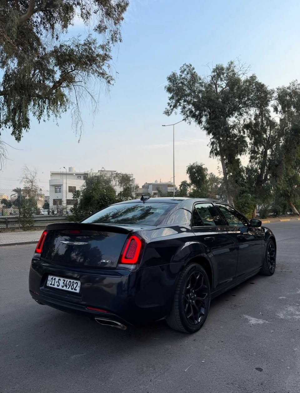 السلام عليكم
للبيع فقط 
كرايسلر (اوباما ) s300 
2019 
رقم بغداد بأسمي تحويل ثاني يوم 
رقم وهزه وسنويه كلشي جديد ✅
فول عده البانوراما 
السياره نظيفه جداً وعليها ادامه كامله من كل النواحي وجاهزه لآخر حبة 
صبغ جاملغين وبنيد علماً الحادث فقط بنيد وربع الجاملغ لكن الثاني توحيد لون 
مكانها بغداد حي القادسيه او السيديه 
السعر ١٩٧  وبي مجال بسيط 
***********
