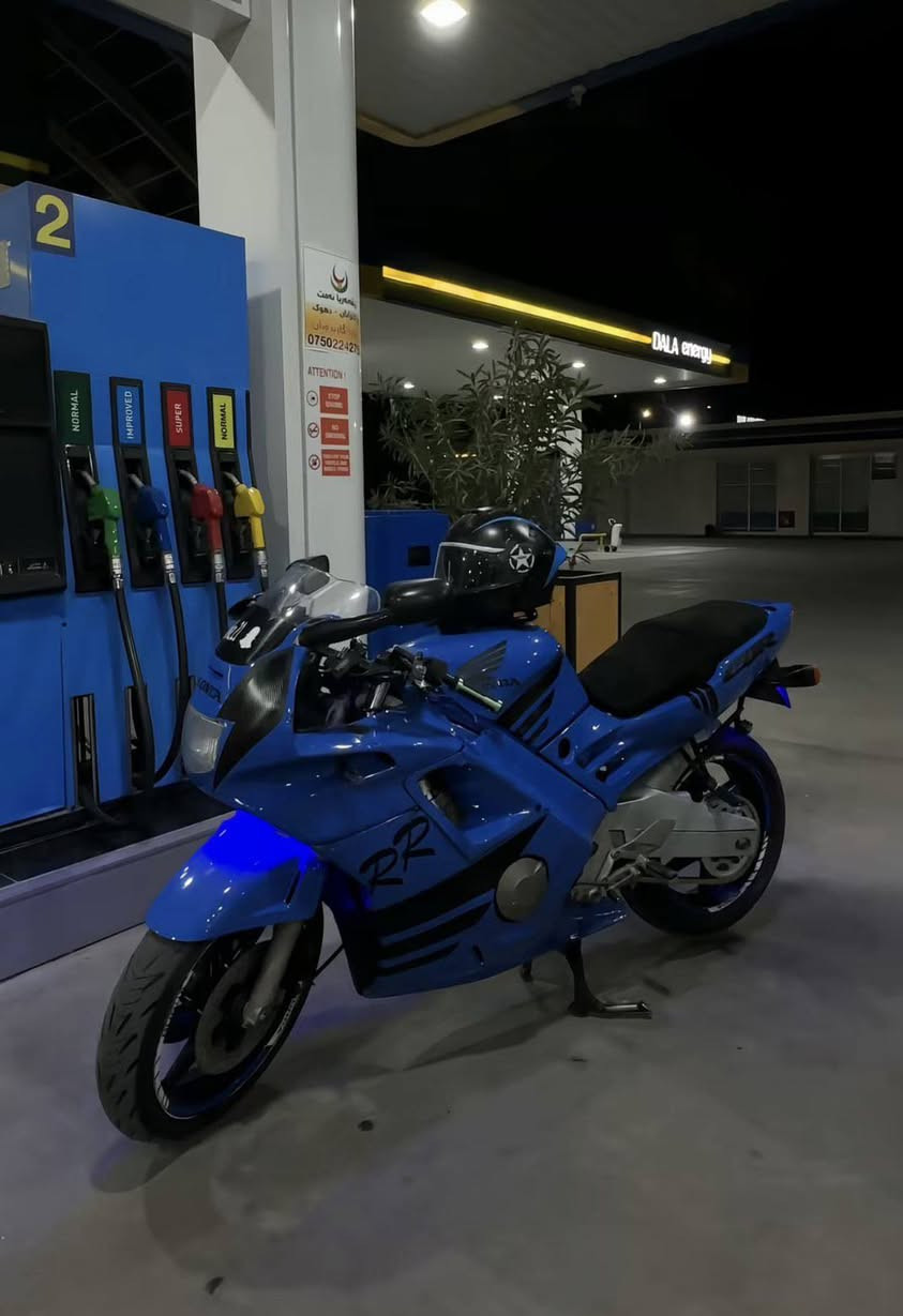 هوندا اف 2 مكينة اف 3 كبس موديل 2000 ويه منافيس للبيع وبدون واكيد فرق الاسعار رقم ***********
