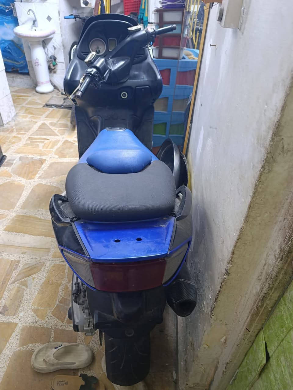 سلام عليكم شباب 
دراجه تيماكس 2008 دراجه ماشيه 79 الف دراجه نضيفه مكينه برغي ما ملعوب بي دراجه نضيفه وما بيها اي ضرر فقط ماسده وحده مكسوره ومبينه بصوره فقط السعر 17 وبيها مجال حك الجيه مكاني بغداد سوق العربي


**إذا كنت صاحب هذا الإعلان وتريد حذفه لأي سبب، رجاءا أرسل رسالة إلى الدعم الفني**