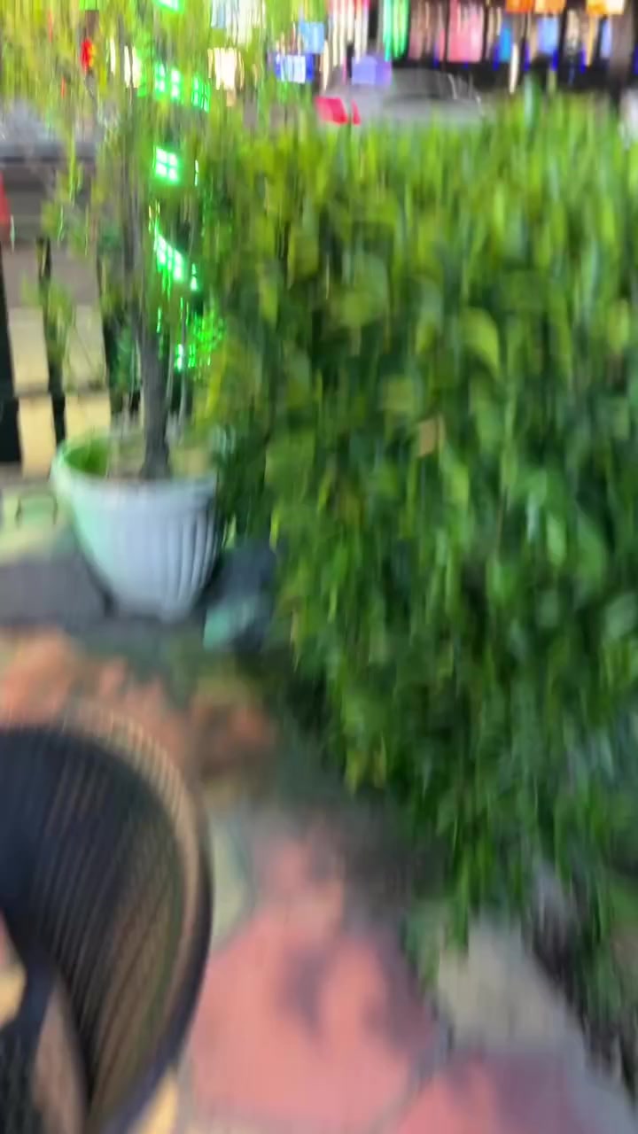 ندعوكم غدا يوم الأربعاء، 1 نيسان، الساعة 6 صباحاً لحضور مباراة العراق وبوليفيا! نوفر لكم فطوراً متكاملاً، أركيلة، وأجواء رائعة. ننتظركم لمشاهدة المباراة مع ترحيبنا بكم!
الجادريه_مجاور فندق كورال
للحجز الاتصال على الارقام (***********/***********)
#اسماك_المحبه
#الجادريه
#فطور
