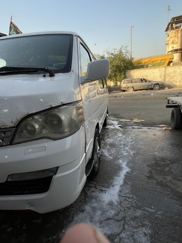 سلام عليكم
كيه جنبي 2014 
موصليه 
سياره مرتبه وحلوه H1
السعر 35وبيه مجال
مكاني البصره 
للاستفسار ***********
