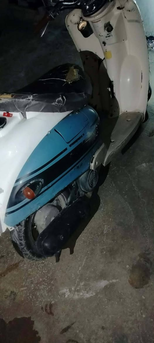 سلام عليكم 
ماطور عبد الحليم نضيف 
للبيع او. مراوس ب ايراني أو نامه


**إذا كنت صاحب هذا الإعلان وتريد حذفه لأي سبب، رجاءا أرسل رسالة إلى الدعم الفني**