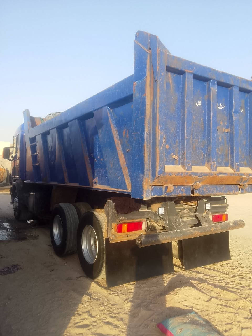 سلام عليكم سيارة للبيع مكينة ستة انجكتر جاهزة لشغل عنوان بصرة بدون.  سعر 160 بيها مجال *********** /***********
