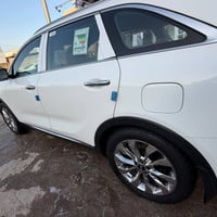 سورنتو للبيع مديل2020كفاله 6سلندر جديد ماشيه90 بغداد ابسمي سعرها 230 ش...