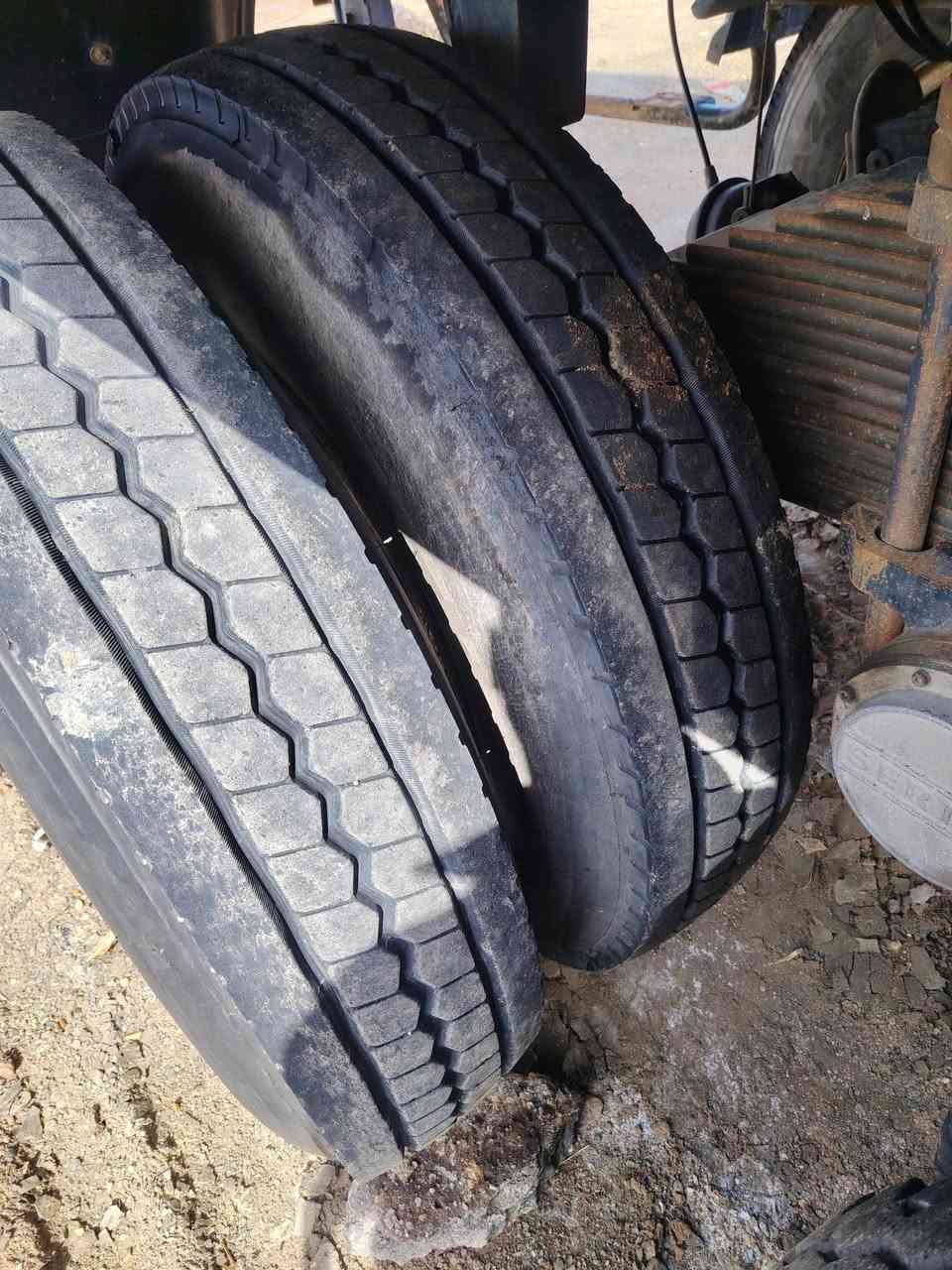 تايرات حجم 24 مراوس 22 العنوان الدوانيه ***********
