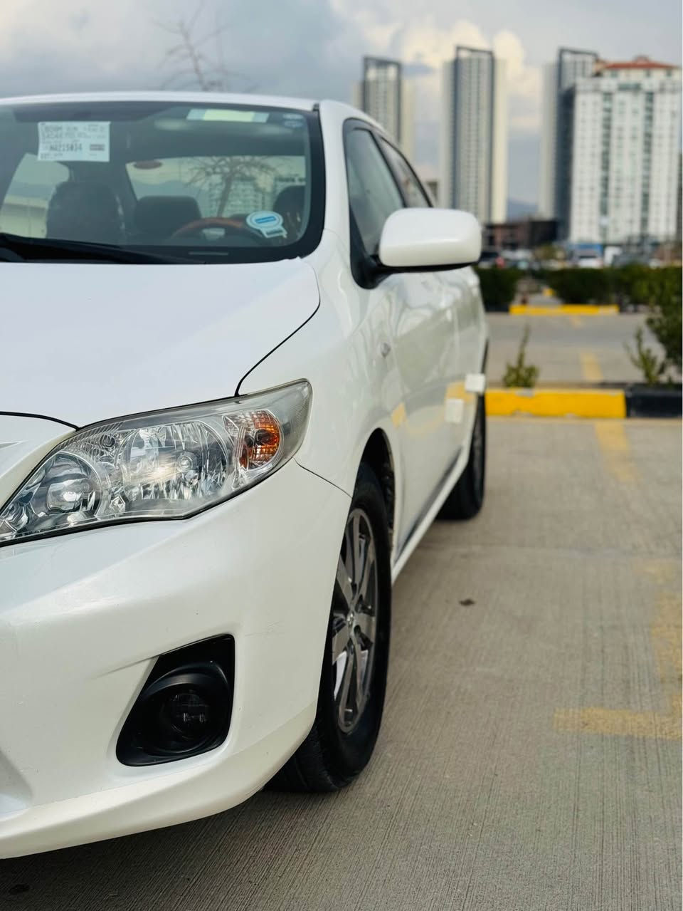 سەرەتا بە ناوی خوای گەورە و میهرەبان

تۆیۆتا کرۆلا
سفری شەریکەی سەید نەهرۆ 
مۆدیل ٢٠١٣ 
رەنگی سپی سەدەف
مەکینە ١٦ 
مواسفات خلیجی xli بیلاد کوشنی جلدە  ناوقەیسی و ناو فۆرمیکایە و سوکان حەیزەران  و ٤ جام کارەبایی و گێر ئۆتۆ ماتیک قفل مەرکەزیو ٤ ویل کەپو ئاوینە شەفت 

نموونە لە جوانی و پاکی
١٧٠ هەزار رۆشتوە

تحویل و خرامە و بە ناوکردن بەشەرت

دەعم و لیدراوی و بۆیاخی نیە

گیر و مەکینە و کارەبایی و تەبرید و تەقە و رەقە و تندوتۆلی بەشەرت

پیش و دوای کەپسە سەقف و شان و چواردەوری شوشەیی

ماڵی دۆستە و دیناریک مەسروفی نیە

بۆ عەیب و عار پرسیار مەکە.!

شوین// سلێمانی

***********
*********** السليمانية, العراق
