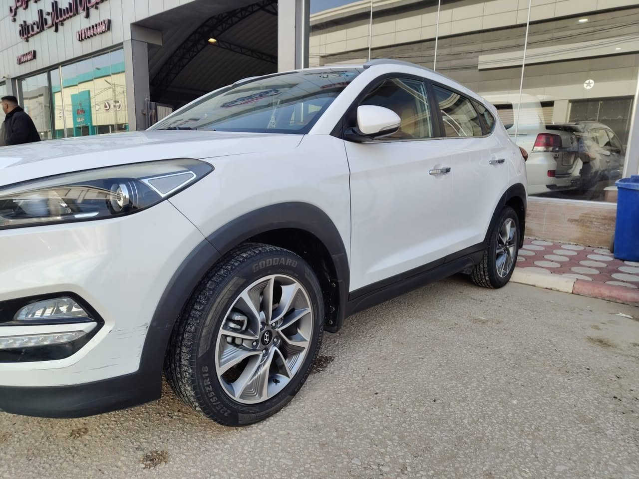 توسان 2018 خليجي مكفوله من الدعاميه للدعاميه كله بلادي مامفتوح برغي عالشركه رقم بابل انكليزي شركه الكاصد ماشيه 140الف مكانه الحله السعر192$ موبايل ***********
