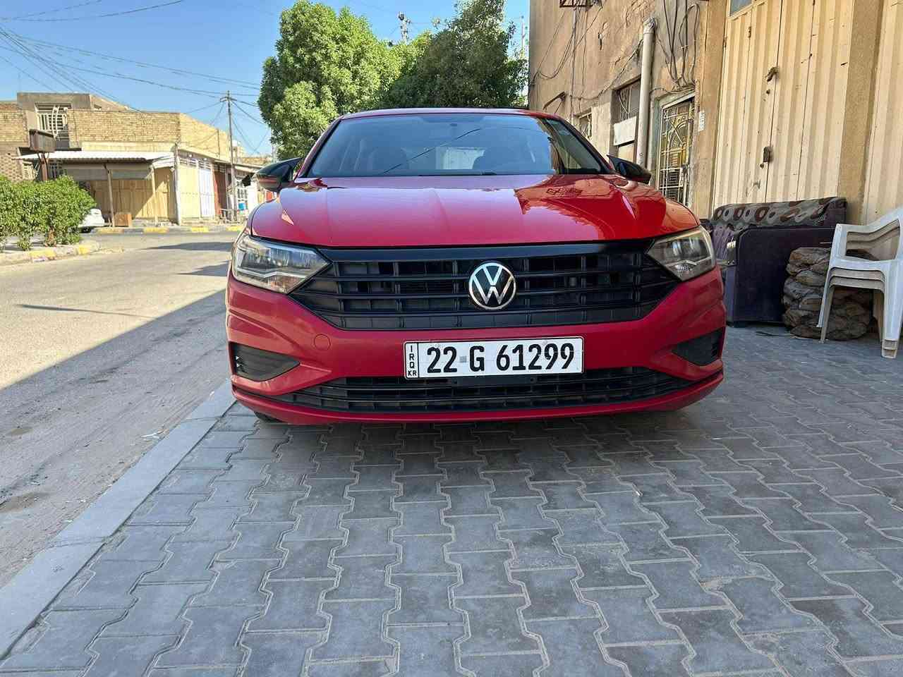 تم تنزيل السعر بيع مستعجل
السلام عليكم 
السعر 125 ورقة 
اعرف هذا مو سعرها 
بس محتاج ابيعها
فوكس واجن جيتا 2019

مواصفات s

اللون احمر 

مواصفات معروفة رادارات امامي خلفي وجانبي 

هندبريك بصمة 

گير اوتو وعادي 8 نمر

شاشه كبيرة 

ويل كب

السيارة بدون صبغ بيها فقط الدعامية الامامية تبديل بسبب السرقة ، وبيها بارد بالباب الخلفي قدر شبر ضربة دراجة  بالعراق 

ايرباك سليم عدا البردة مالت الباب الخلفي

الرقم اربيل 

متواجد في اربيل 

التواصل *********** واتساب واتصال 

صور الحادث مرفقة مع الصور
