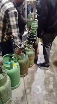 غاز • محطة قيوان • قرب محطة ساره