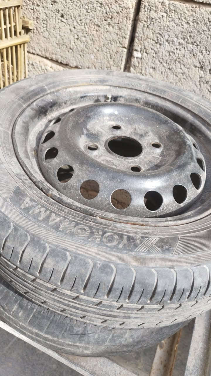 غراض سايبا للبيع كلهن ب30 قفل عده التاير دبلات خلفيه وتاير ورنك على الفحص ب15  زوج فلنجات نقص بوربرتات مازده نضيفه جامه خلفيه وليجي انطيه نوزلات وياهه مكان الحسينيه مسقط


**إذا كنت صاحب هذا الإعلان وتريد حذفه لأي سبب، رجاءا أرسل رسالة إلى الدعم الفني**