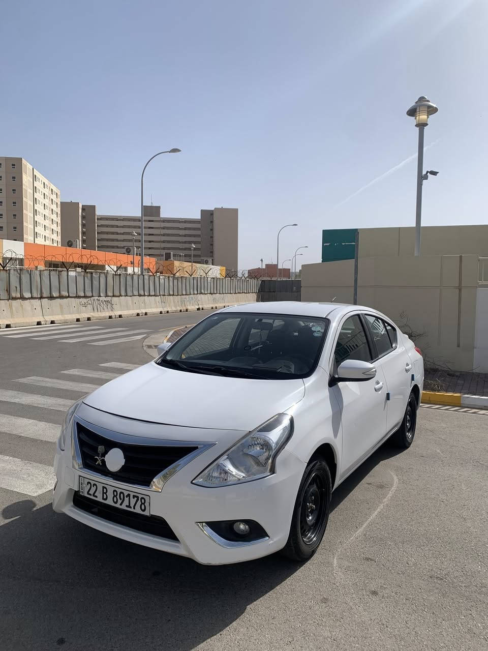 نيسان سني((  2023 ))  مصري
رقم #اربيل الدولي الجديد
#السيارة عندي بيها وكالة عامة

#المواصفات: 
🔴 شاشة كار بلي 
🔴 كاميرا خلفية
🔴جام كهرباء عدد 4 
🔴 قطعتين تبريد
🔴 اشاير بالمري
🔴 داخل اسود
🔴 ايرباك عدد 2
🔴 تحكم ستيرن 
🔴 يدات نيكل
🔴 شباك نيكل
🔴 سبايدر بالصندوق 
🔴 بلوجكتر اصلي 
🔴 محرك 1500 cc
🔴 مانع انزلاق
🔴 ويل كب حجم  15
🔴 اواكس USB  
🔴 بلوتوث
🔴 سبير ما نازل 
🔴 دوشمتهة جديدة
🔴 ماشيه  80 الف
 
#السعر 115 $ وبيها مجال بسيط 

#العنوان بغداد / بسماية
موبايل ☎️***********
السيارة بيها جاملغ خلفي صبغ وبارد بقبغ الجنطة
#والباقي_مكفولة
