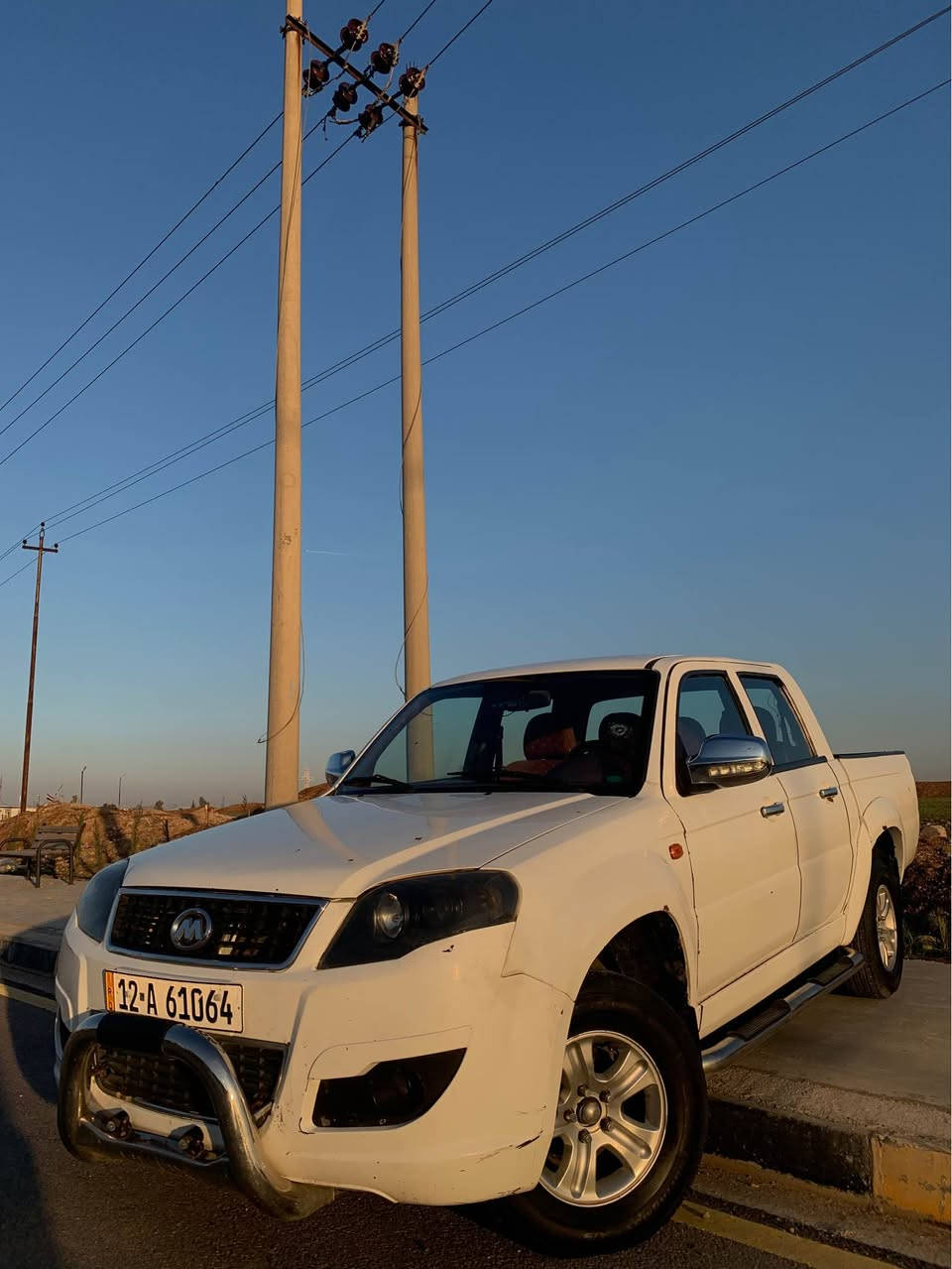 سلام عليكم 
للبيع ZX Auto كراند تايكر (سكاي)
موديل 2013 
سيارة سنوية وأرقام وكابون بانزين جديد 
تريد وكالة تريد تحويل بالخدمة

سياره بدون حادث صار بيها طخة خفيفة بين البابين السائق وخلف السائق وانصبغ جزء منهم اني ابيعلك صبغ بابين السائق وخلف السائق باقي السياره مكفولة 

كير محرك مكفول عالفحص 
تبريد تدفئة كله شغال 

سياره مدفوع ضريبة وما مطلوبة ومعفية من الضرائب 
سنوية جديدة وهزه جديده وارقام انكليزي ما تصرف عليها دينار واحد 

عنوان السياره موصل -قضاء الحمدانية 

الاتصال واتساب او اتصال 
*********** موصل, نينوى
