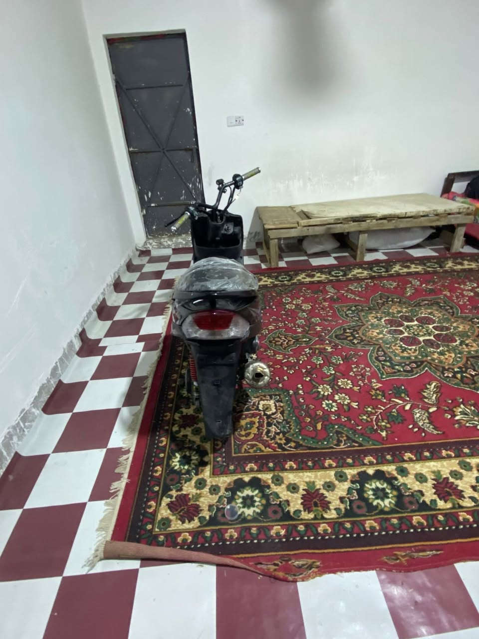 سلام عليكم دراجه ماكس عدله للبيع سعر 450وبيه مجال مكاني بصره ابو الخصيب رقمي *********** لآدك اذ مو شراي
