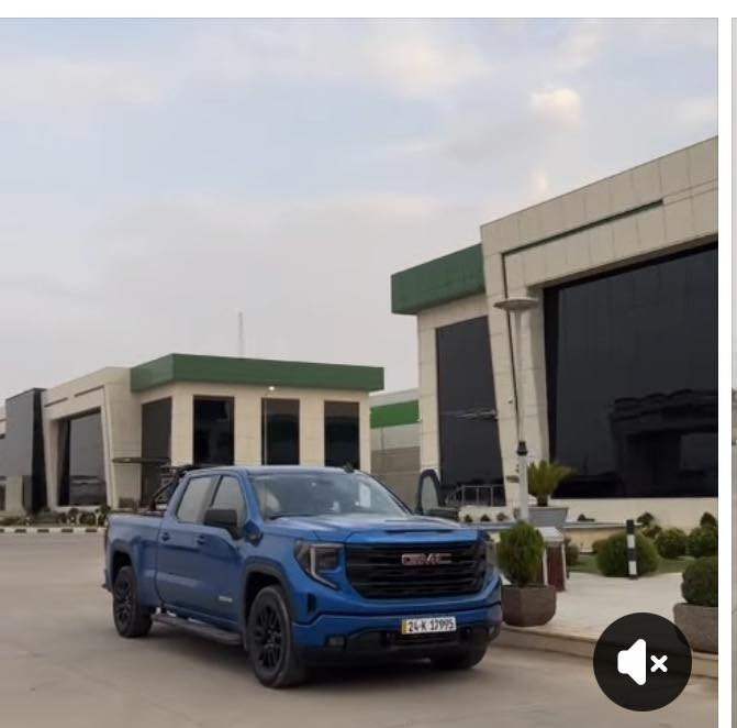 السلام عليكم
GMC SIERRA ELEVATION 2022
محرك DURAMAX DIESEL
السيارة مرفعة و جاهزة من كلشي و نصبتهه جديده و حلوة و لون مميز
الضرر خلفي بباب الصندوق  و البوكس 
رقم دهوك بأسمي 
السعر ٢٤٥$ 
السيارة كلش حلوة و ما تتقارن بالمهجومات والي ياخذهه ما يصرف عليهه اي شي لأن ع ايدي و ما مخلي بيهه اي نقص
مكان السيارة بصرة
رقم الهاتف ***********

